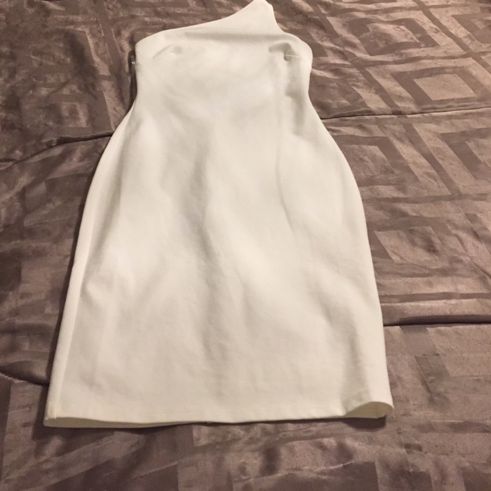 💕Lulu’s One Shoulder Open Back Dress (NWOT)